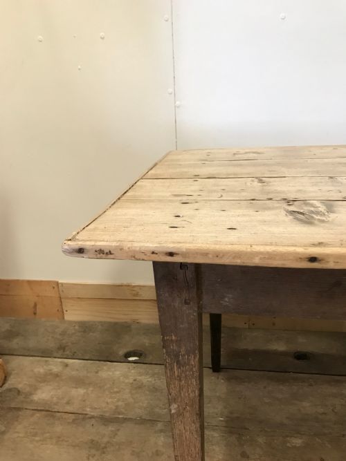 FRENCH 19TH C FARMHOUSE TABLE - ADDITIONAL PHOTO 2