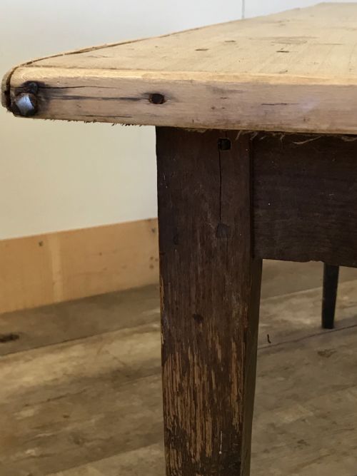 FRENCH 19TH C FARMHOUSE TABLE - ADDITIONAL PHOTO 6