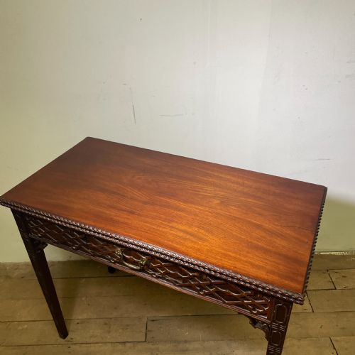 AN ENGLISH CHINESE CHIPPENDALE STYLE MAHOGANY TEA TABLE C1890 - ADDITIONAL PHOTO 7