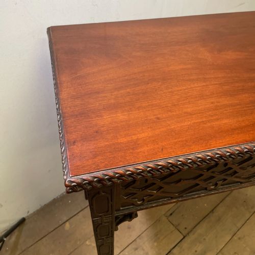 AN ENGLISH CHINESE CHIPPENDALE STYLE MAHOGANY TEA TABLE C1890 - ADDITIONAL PHOTO 8