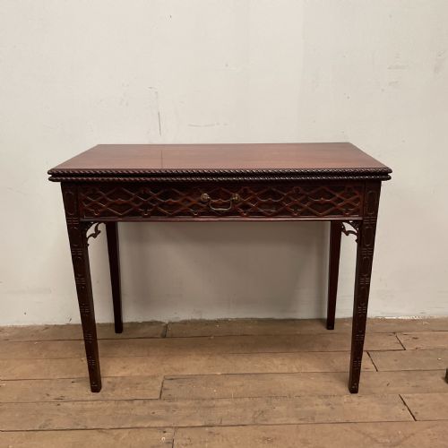 AN ENGLISH CHINESE CHIPPENDALE STYLE MAHOGANY TEA TABLE C1890 - ADDITIONAL PHOTO 10