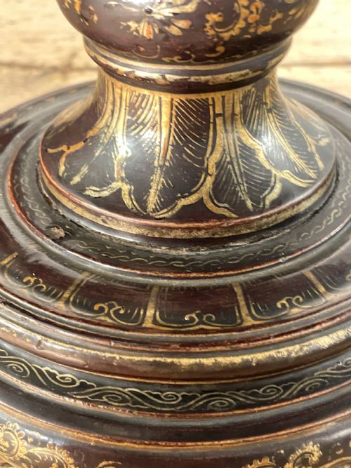 A PAIR OF CHINESE QING GILT AND PAINTED BLACK LACQUER TAZZAS - ADDITIONAL PHOTO 6