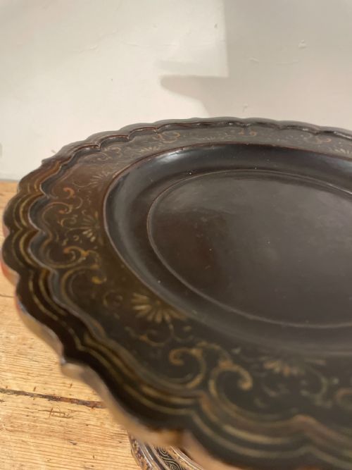 A PAIR OF CHINESE QING GILT AND PAINTED BLACK LACQUER TAZZAS - ADDITIONAL PHOTO 5