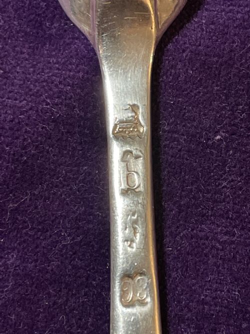 GEORGE II SILVER MARROW SCOOP BY EBENEZER COKER 1750 - ADDITIONAL PHOTO 6