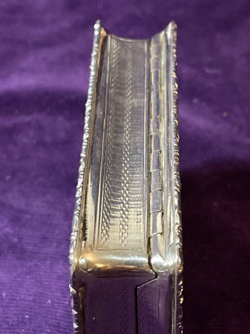 LARGE SILVER SNUFF BOX GEORGE UNITE 1900 MILITARY INTEREST QUEENS REGIMENT - ADDITIONAL PHOTO 4