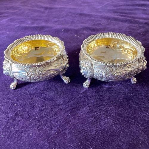 pair of regency silver salts by robert gainsford sheffield c1820 - CATEGORY: ANTIQUE SILVER - DATED 19TH CENTURY