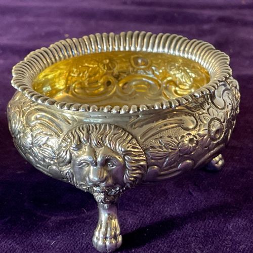 PAIR OF REGENCY SILVER SALTS BY ROBERT GAINSFORD SHEFFIELD C1820 - ADDITIONAL PHOTO 6