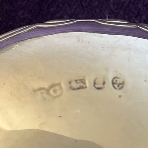 PAIR OF REGENCY SILVER SALTS BY ROBERT GAINSFORD SHEFFIELD C1820 - ADDITIONAL PHOTO 9