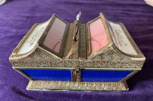 AN UNUSUAL 18TH C ITALIAN PAINTED GLASS CASKET - ADDITIONAL PHOTO 1