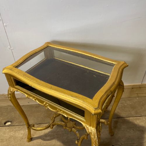 A LATE 19TH C GILTWOOD BIJOUTERIE VITRINE TABLE - ADDITIONAL PHOTO 3