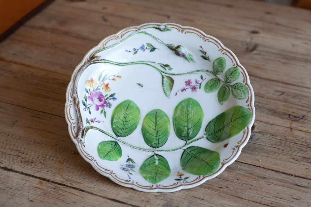 Pair of Chelsea Porcelain Style Hans Sloane Type Plates View III