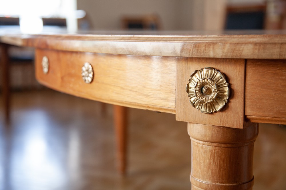 Maison Kreiger Mahogany Dining Suite in Empire style View VII