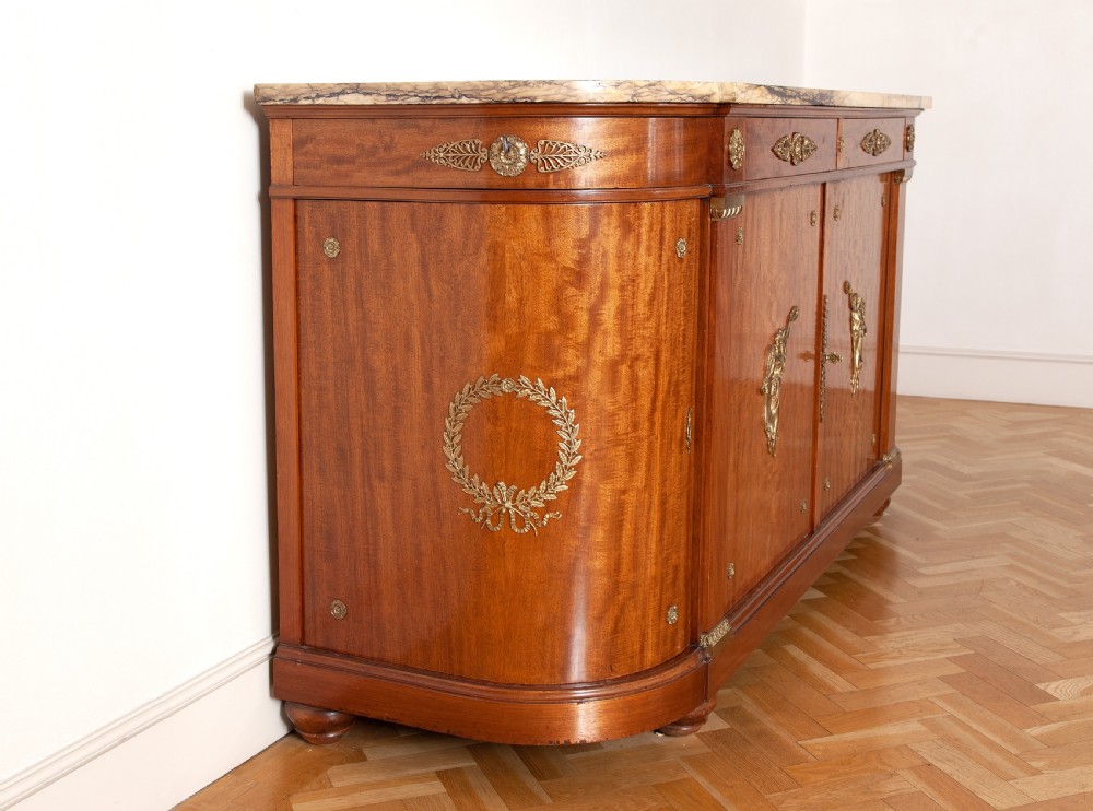 Maison Kreiger Mahogany Dining Suite in Empire style View XII