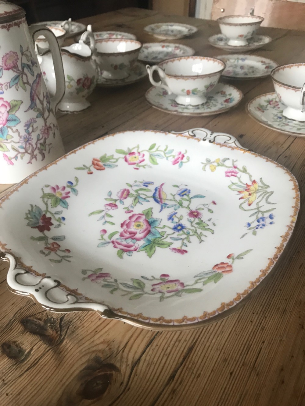 Extensive Coalport Pembroke pattern Tea set c 1900 (42 pieces) View VIII