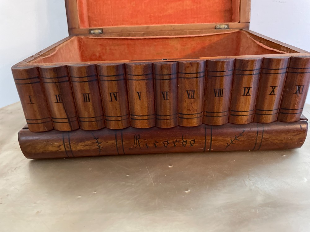 Antique Sorrento Ware marquetry box View VII