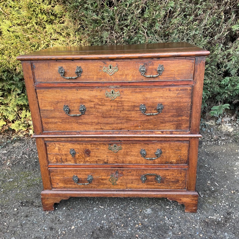 Early 18th century solid oak chest of drawers