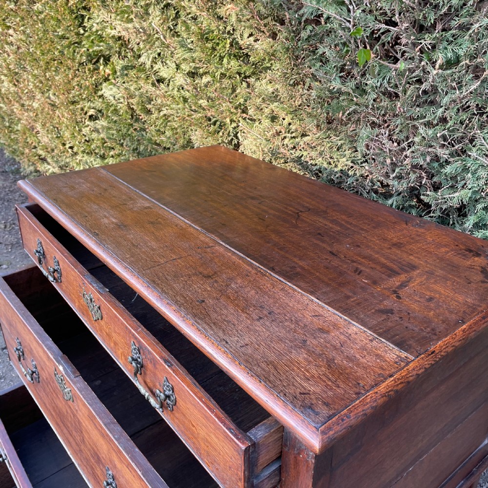 Early 18th century solid oak chest of drawers View VI
