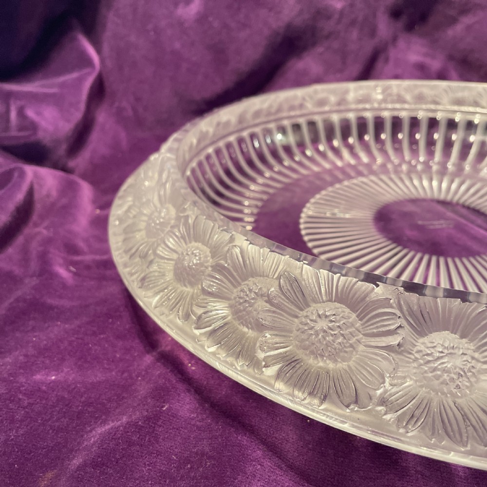 Lalique Marguerites Bowl View V