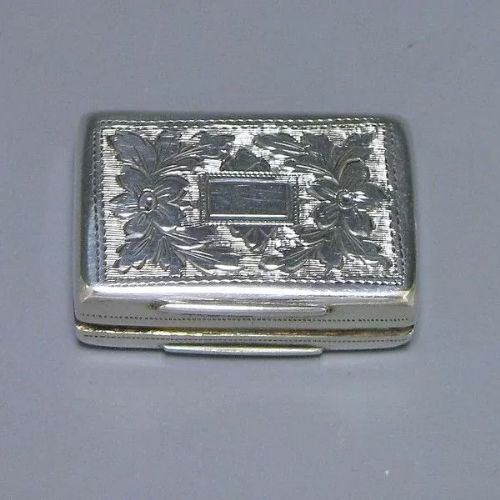 Antique Silver Vinaigrette made in 1846
