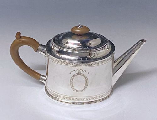 Sterling Silver Elizabeth II Hester Bateman Style Teapot made in 1969