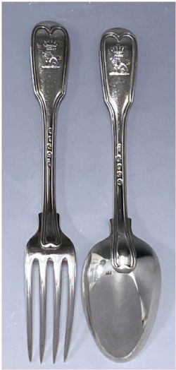 ANTIQUE SILVER GEORGE III DESSERT SERVICE MADE IN 181820 FOR THE EARL OF THANET FOR 24 PERSONS