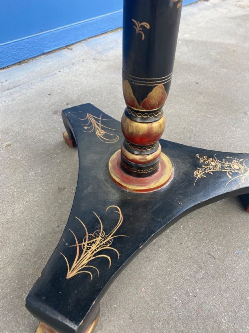ENGLISH CHINOISERIE OCCASIONAL TABLE - ADDITIONAL PHOTO 11