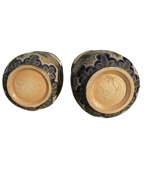 PAIR DOULTON LAMBERTH VASES - ADDITIONAL PHOTO 3