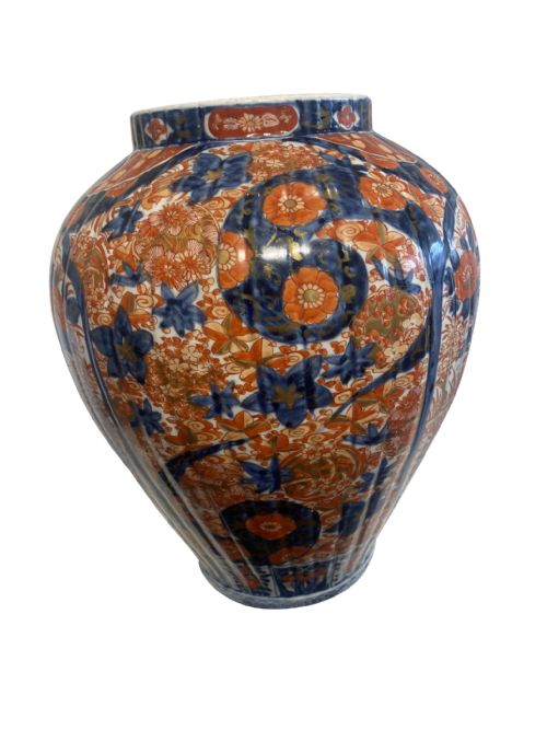 LARGE IMARI JAR AND COVER - ADDITIONAL PHOTO 5