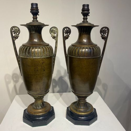 pair of french 19th century classical bronze urn lamps - CATEGORY: ANTIQUE LIGHTING - DATED 19TH CENTURY