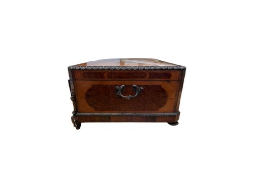 FRENCH MARQUETRY CASKET - ADDITIONAL PHOTO 2