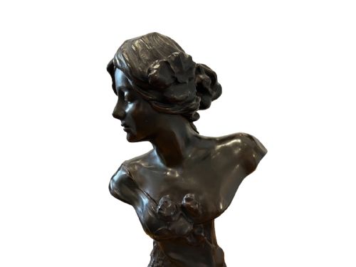 ART NOUVEAU BRONZE BUST OF LADY - ADDITIONAL PHOTO 1