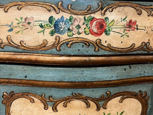 ITALIAN SIDE CABINET - ADDITIONAL PHOTO 7