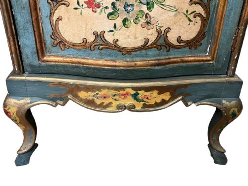ITALIAN SIDE CABINET - ADDITIONAL PHOTO 9