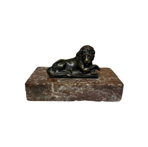bronze lion sculpture - CATEGORY: ANTIQUE METAL - DATED 19TH CENTURY