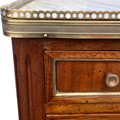PAIR OF LOUIS XVI STYLE MAHOGANY BEDSIDE TABLES - ADDITIONAL PHOTO 6