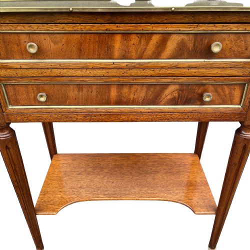 PAIR OF LOUIS XVI STYLE MAHOGANY BEDSIDE TABLES - ADDITIONAL PHOTO 7