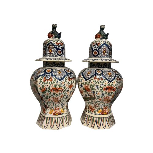 large pair of delft vases with lids - CATEGORY: ANTIQUE VASES - DATED 1920