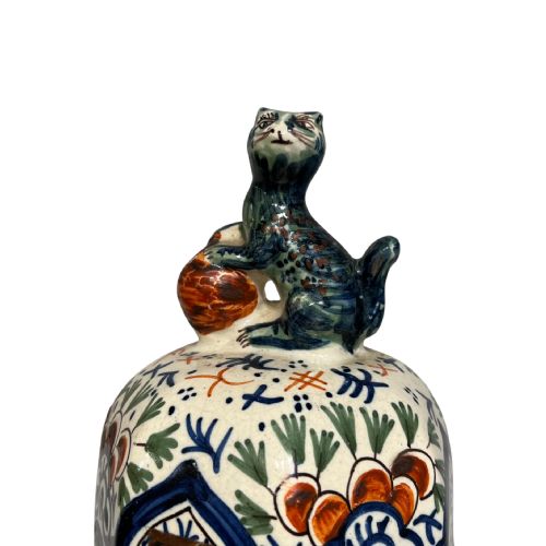 LARGE PAIR OF DELFT VASES WITH LIDS - ADDITIONAL PHOTO 2
