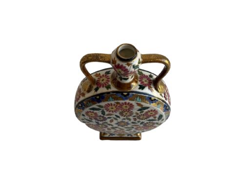 PAIR OF ENAMELLED PORCELAIN MOON FLASKS - ADDITIONAL PHOTO 2