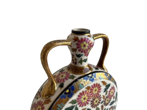 PAIR OF ENAMELLED PORCELAIN MOON FLASKS - ADDITIONAL PHOTO 3