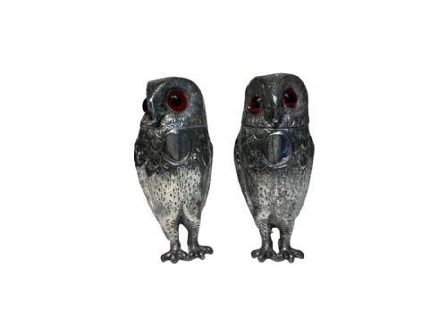 VICTORIAN SALT AND PEPPER SHAKERS - ADDITIONAL PHOTO 3