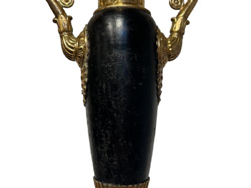 PAIR OF EMPIRE TOLE AND GILT BRASS OIL LAMP BASES - ADDITIONAL PHOTO 3