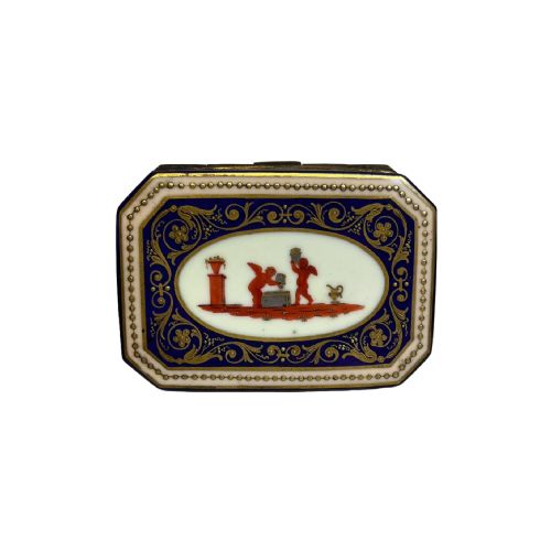 19TH CENTURY VIENNA PORCELAIN TABLE SNUFF BOX - ADDITIONAL PHOTO 3