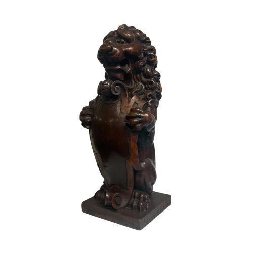 19th century carved oak lion newel post finial - CATEGORY: ANTIQUE SCULPTURES - DATED 1850