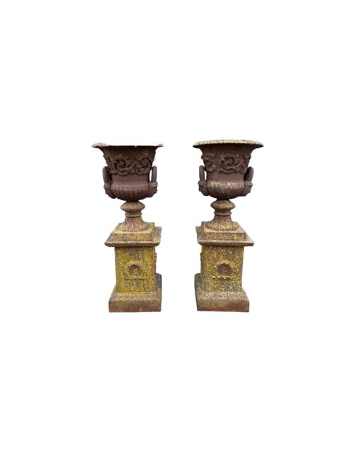 pair of 19th century cast iron campagna urns on bases - CATEGORY: ANTIQUE METAL - DATED 1850