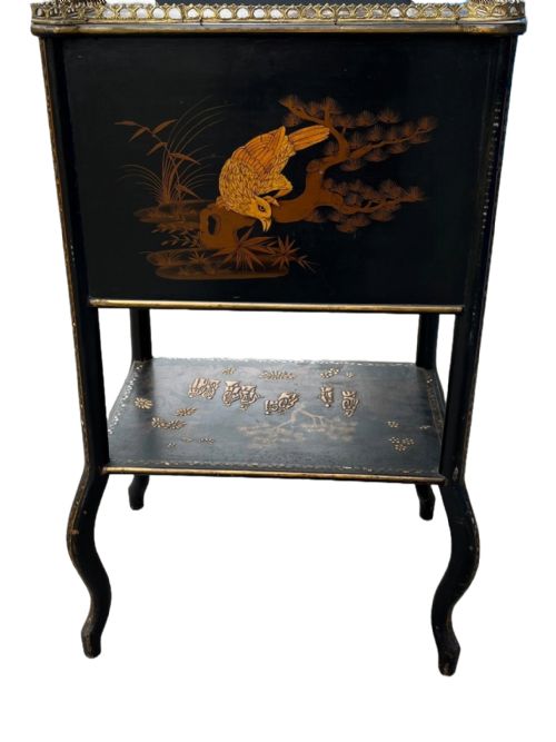 FRENCH CHINOISERIE LACQUER SIDE TABLE - ADDITIONAL PHOTO 4