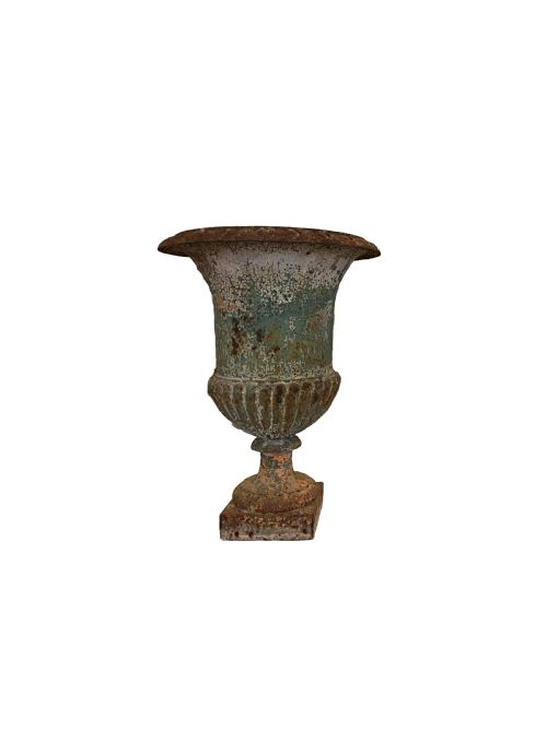 PAIR OF 19TH CENTURY FRENCH CAST IRON CAMPANA URNS - ADDITIONAL PHOTO 1