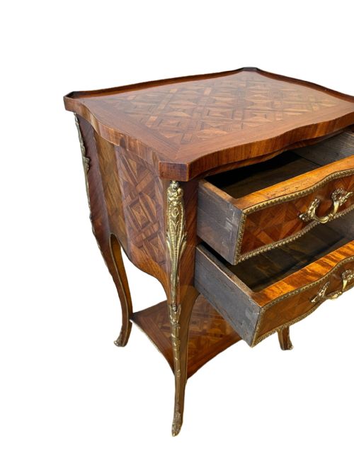 PAIR OF FRENCH MARQUETRY BEDSIDE CABINETS - ADDITIONAL PHOTO 3
