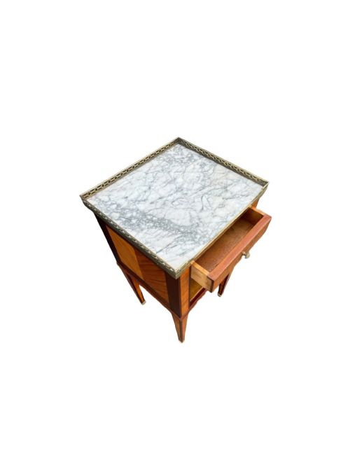 PAIR OF 19TH CENTURY FRENCH BEDSIDE CABINETS - ADDITIONAL PHOTO 2