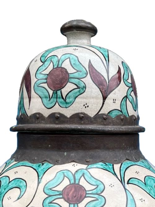 LARGE PAIR OF IZNIK STYLE VASES - ADDITIONAL PHOTO 3